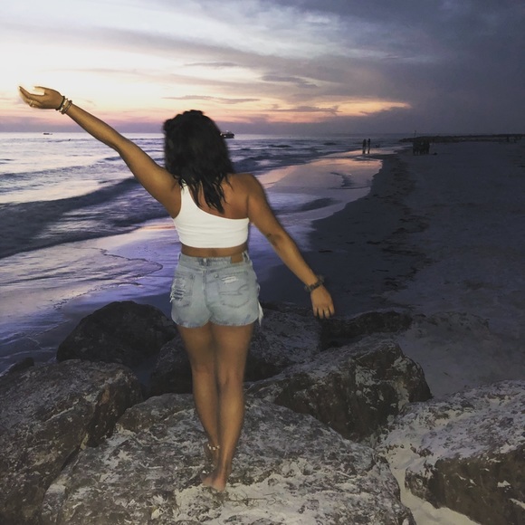 Meet your Posher, Kyndra - Picture 1 of 1